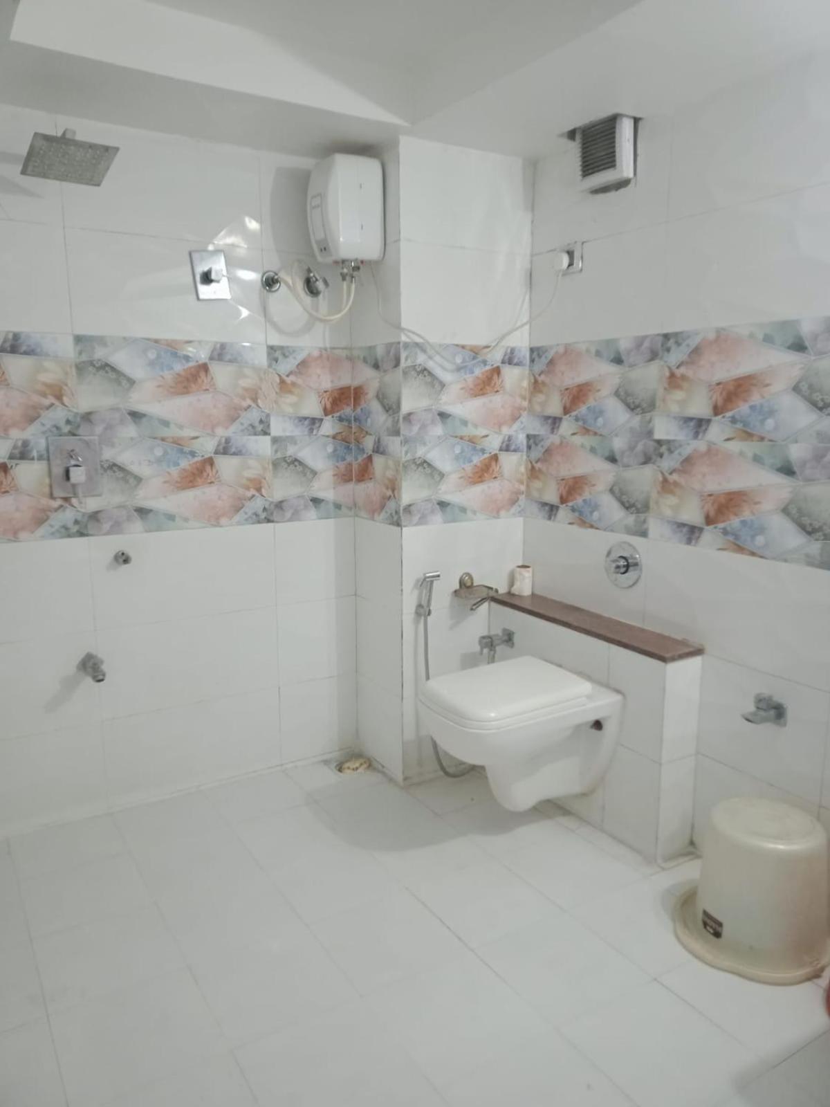 Hotel Hillton Gandhinagar Extérieur photo