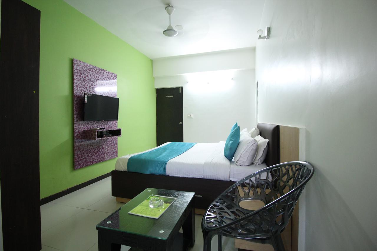 Hotel Hillton Gandhinagar Extérieur photo