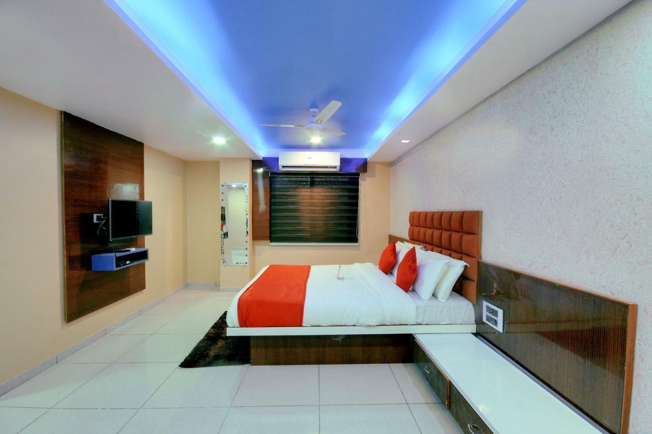 Hotel Hillton Gandhinagar Extérieur photo